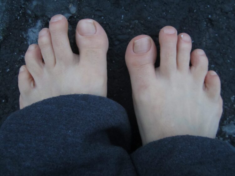 isabelle allen feet 4