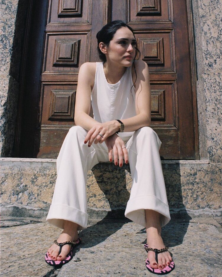 isabelle drummond feet