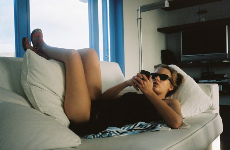 isabelle mcnally feet 3