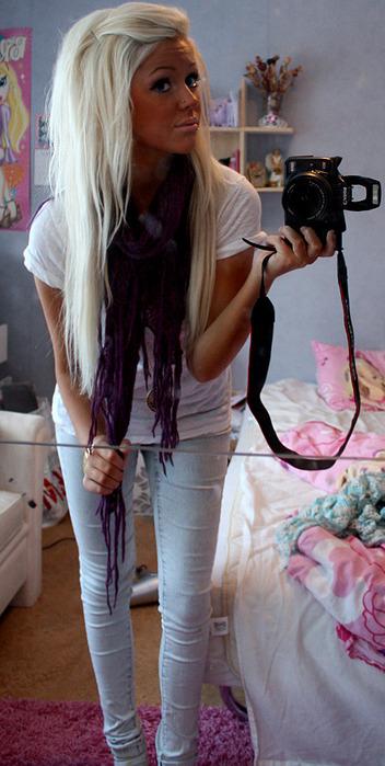 isabelle stromberg feet 1