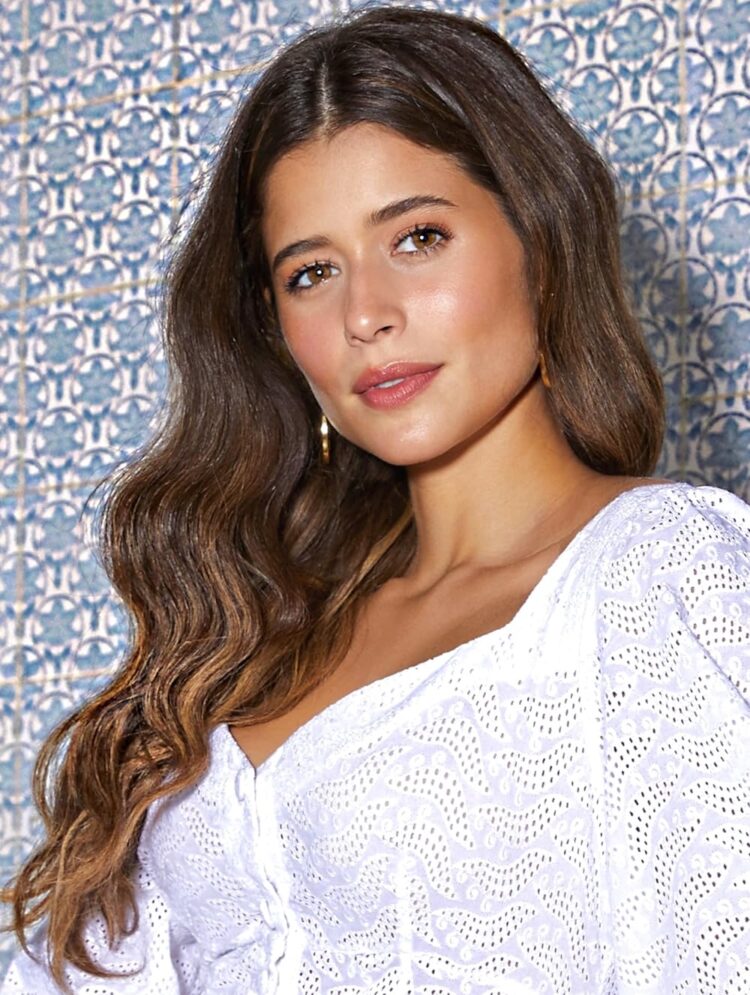 isadora belezini feet 4