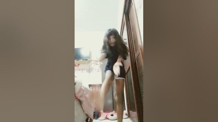 isadora feujo feet 1