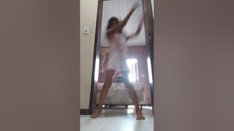 isadora feujo feet 4