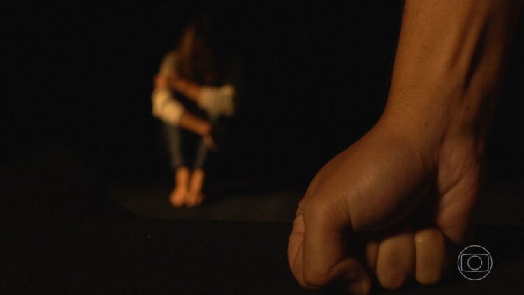 isadora feujo feet 5