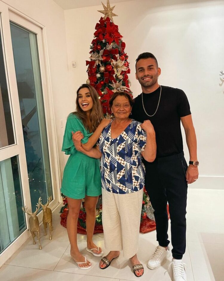 isadora pompeo feet 6