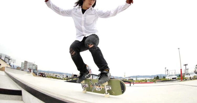 isamu yamamoto feet 3