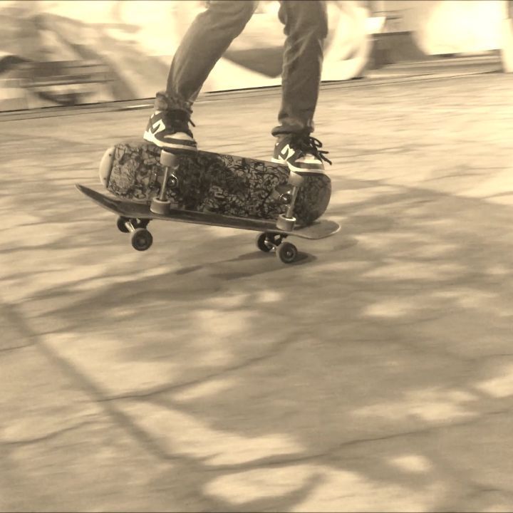 isamu yamamoto feet 5