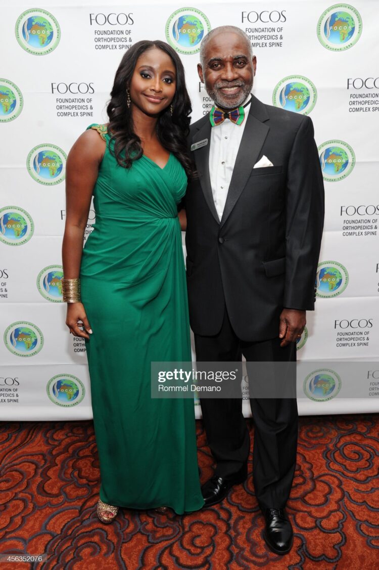 isha sesay feet 5