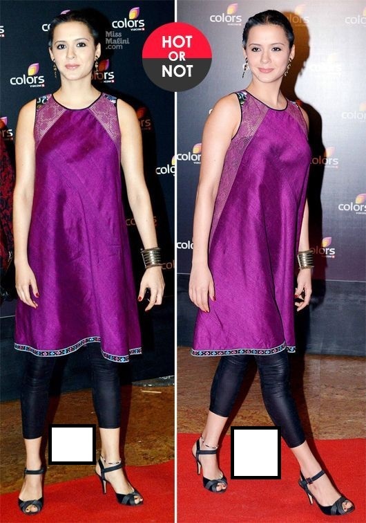 isha sharvani feet 1