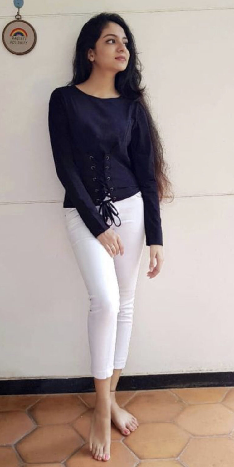 ishaani krishna feet 5