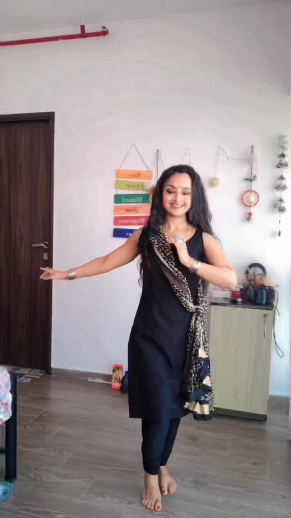 ishita gangopadhyay feet