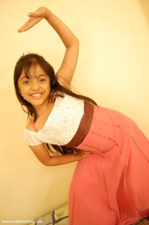 ishita panchal feet 4