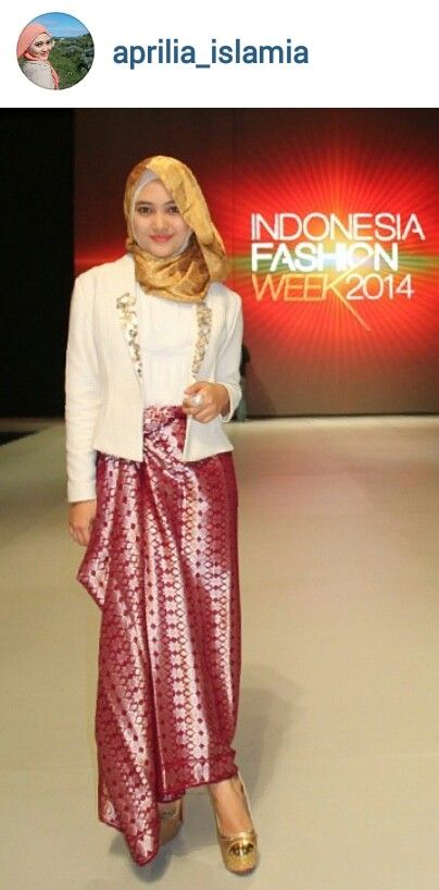 islamia aprilia waskito feet 6