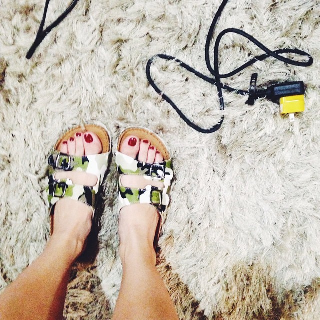 issa pressman feet 2