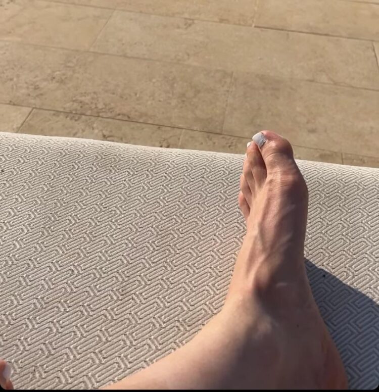 itsarah feet 2