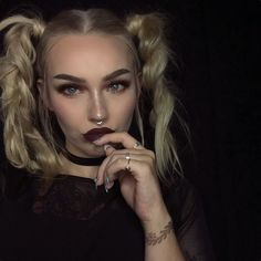 itslikelymakeup feet 3