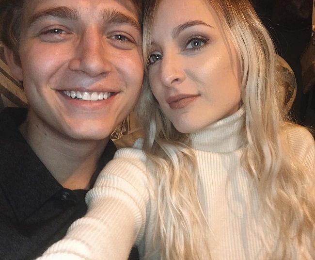 ittybittyannie feet 4