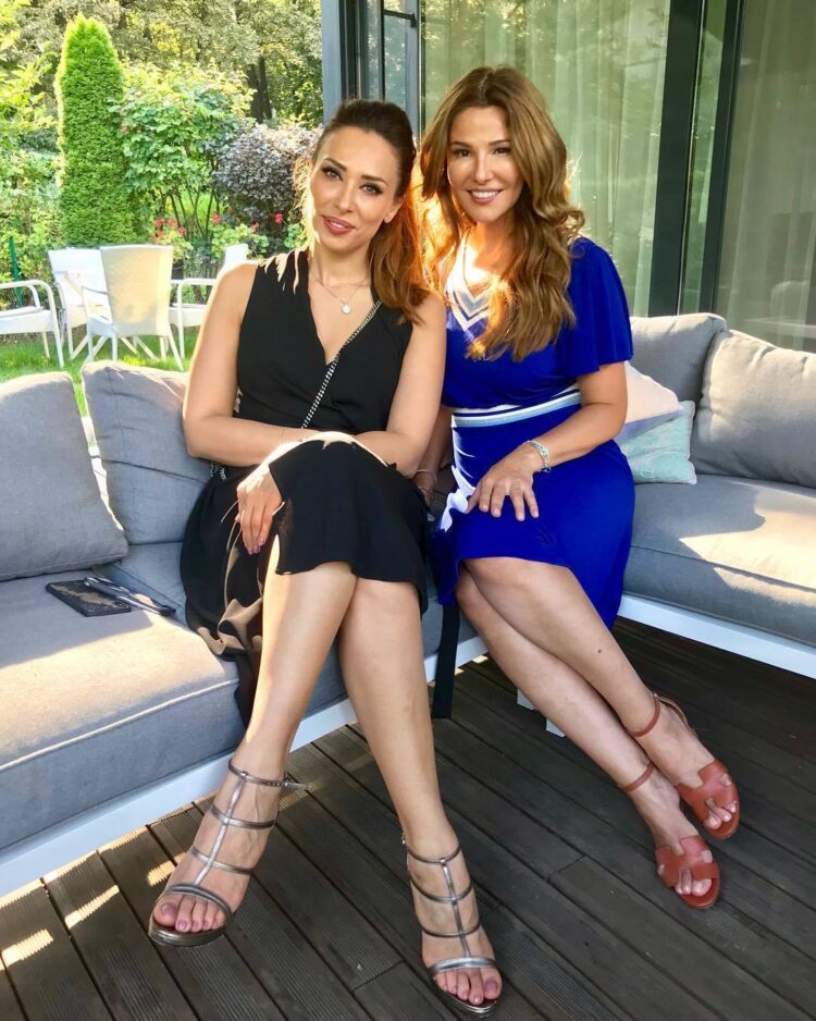 iulia vantur feet
