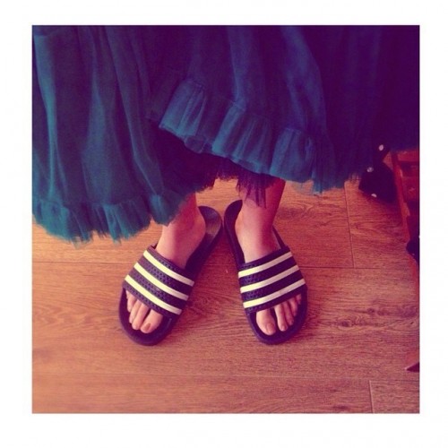 ivana baquero feet 5