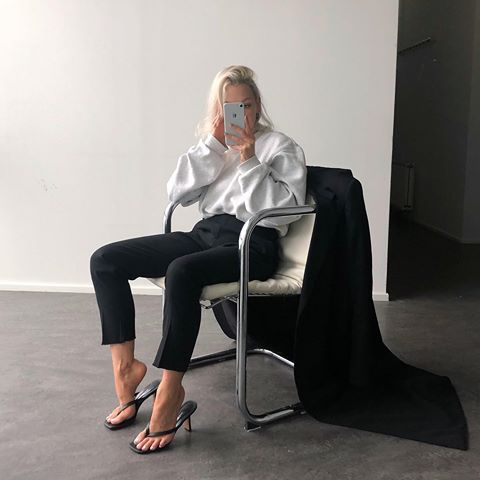 ivania carpio feet 6