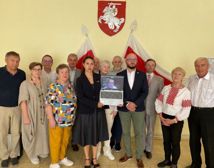 ivonka survilla feet 4