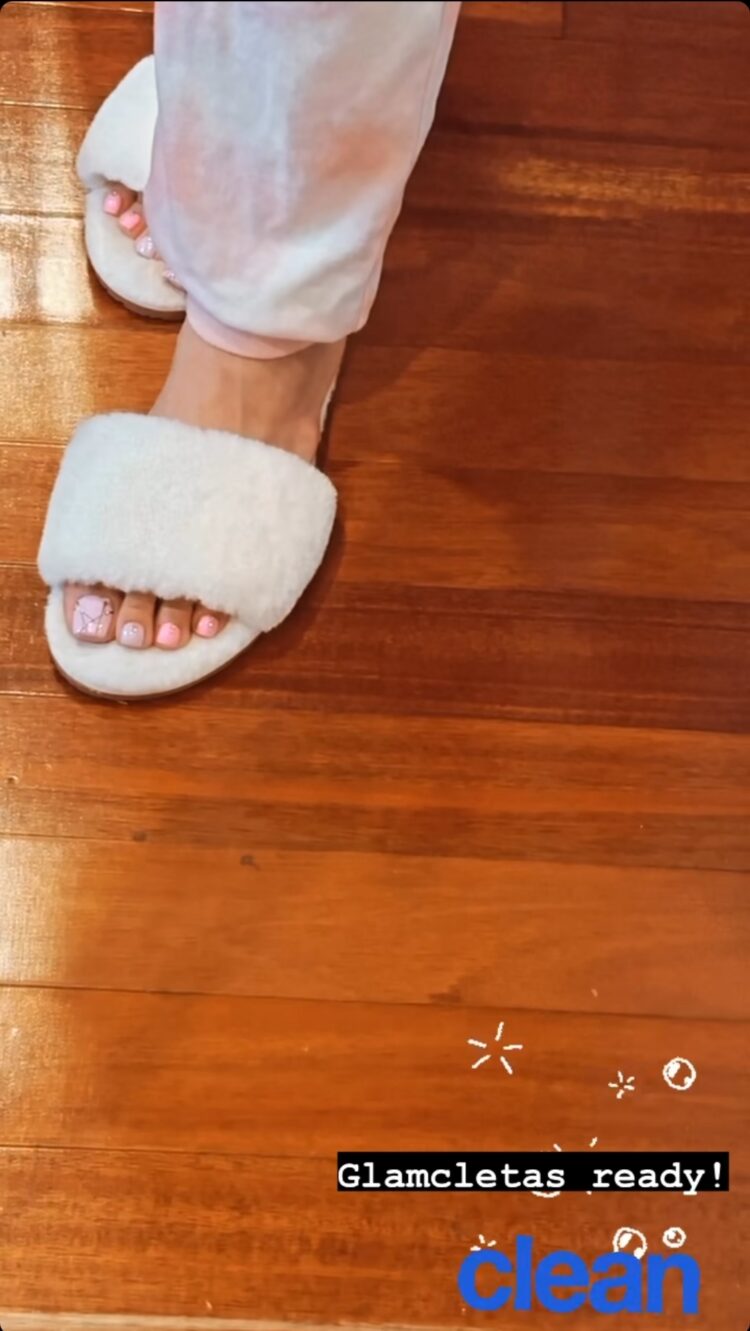 Ivy Queen Feet