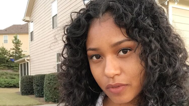 iyanna mcneely feet 3