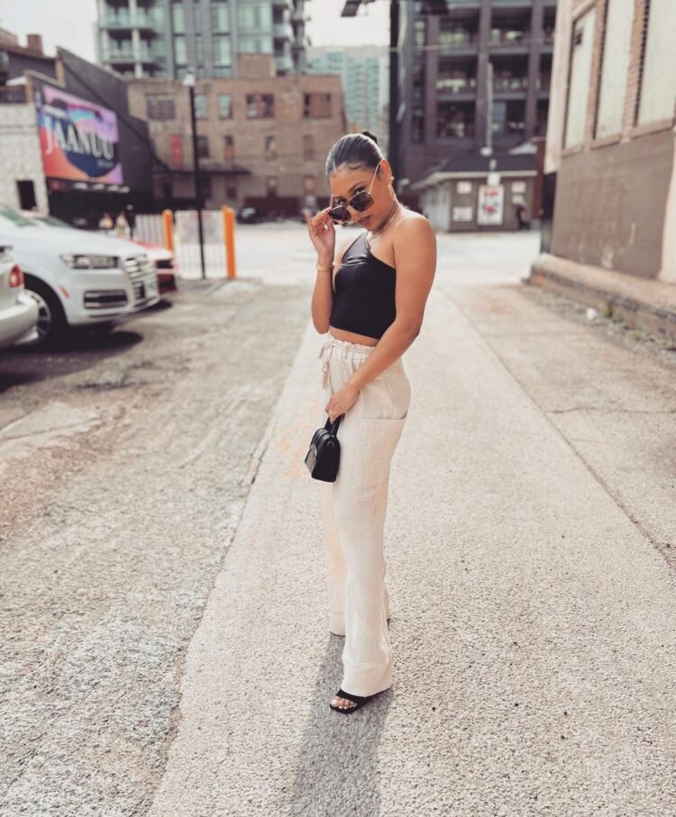 iyanna mcneely feet 6