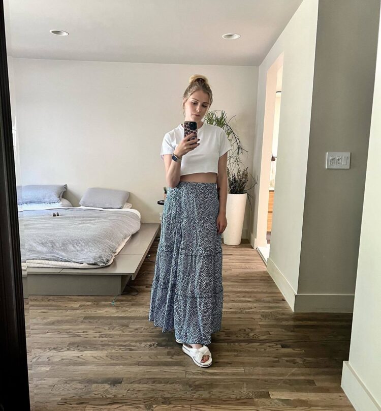 izzy taylor feet