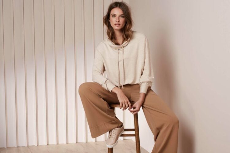 jackie abbott feet 2