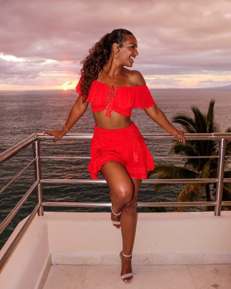 jackie iadonisi feet