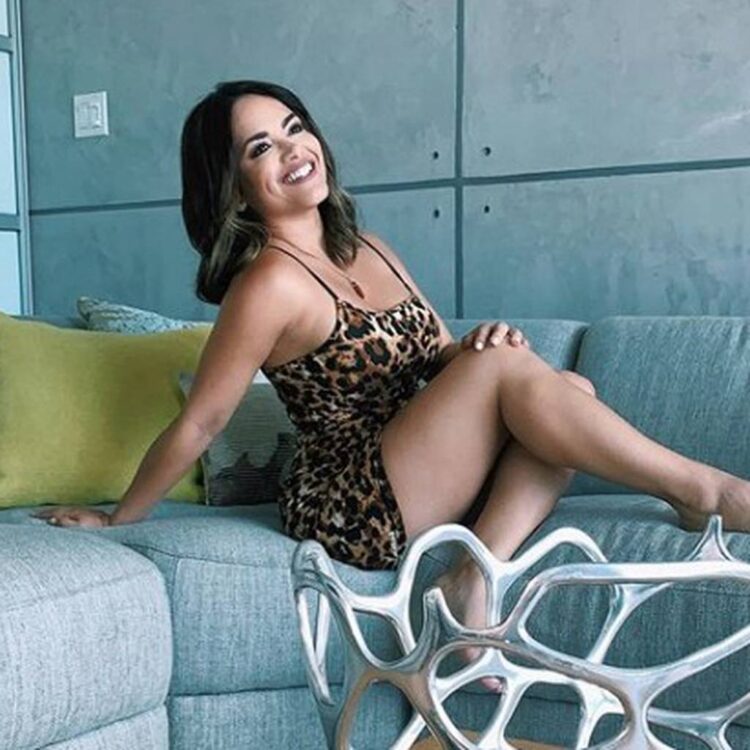 jacky fontanez feet 5