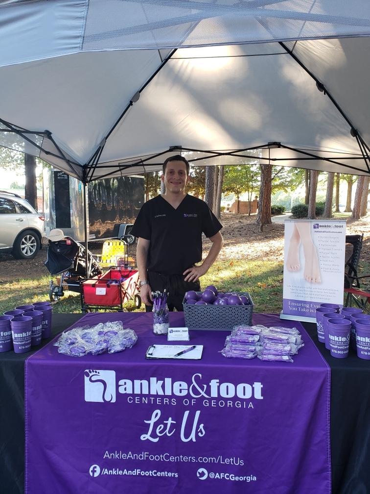 jacqueline chen feet 3