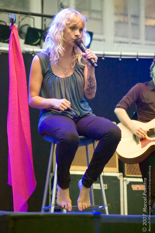 jacqueline govaert feet 5