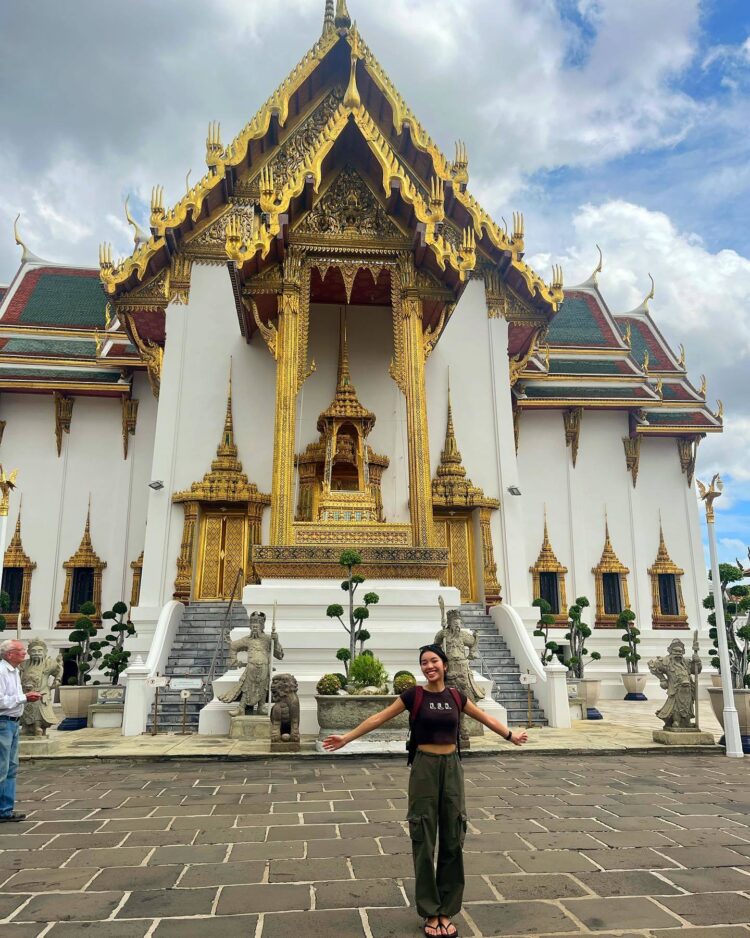 jacqueline joe feet 6