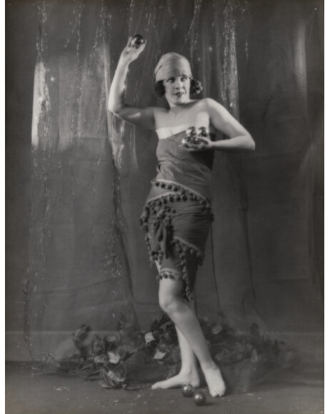 jacqueline logan feet 5