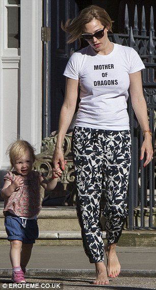 jacqui ainsley feet 4