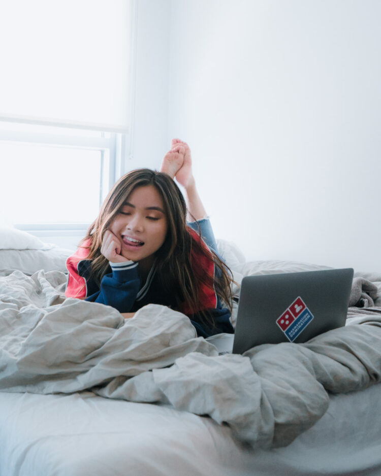 Jade Darmawangsa Feet