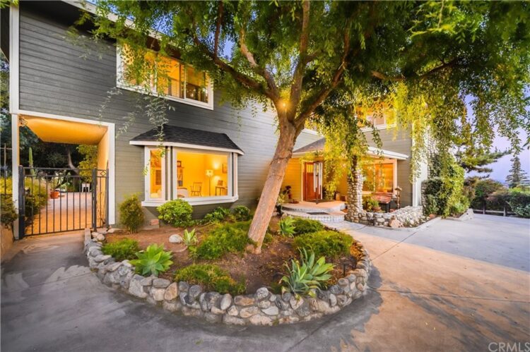 jade la verne feet 6