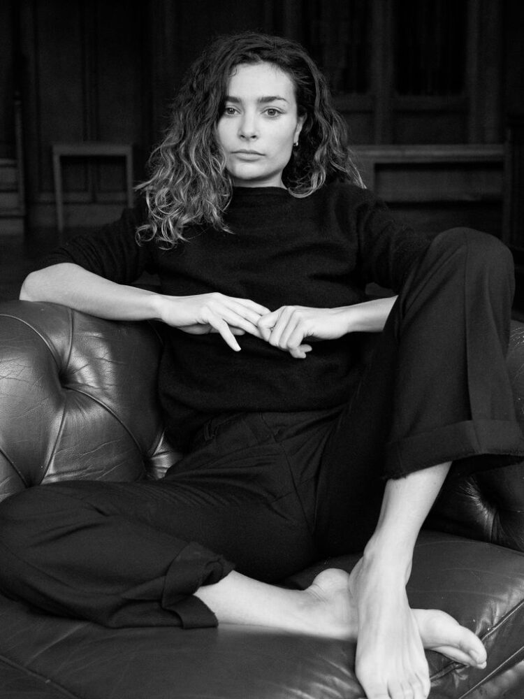 jade olieberg feet 6