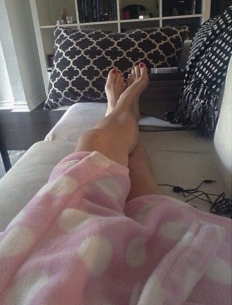 jade ramsey feet 1