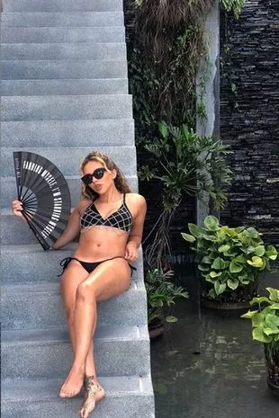 jade thirlwall feet 3