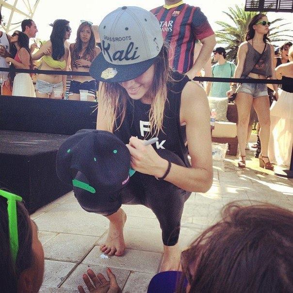 jahan yousaf feet 2