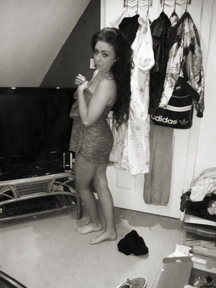 jaime leigh feet 5 scaled