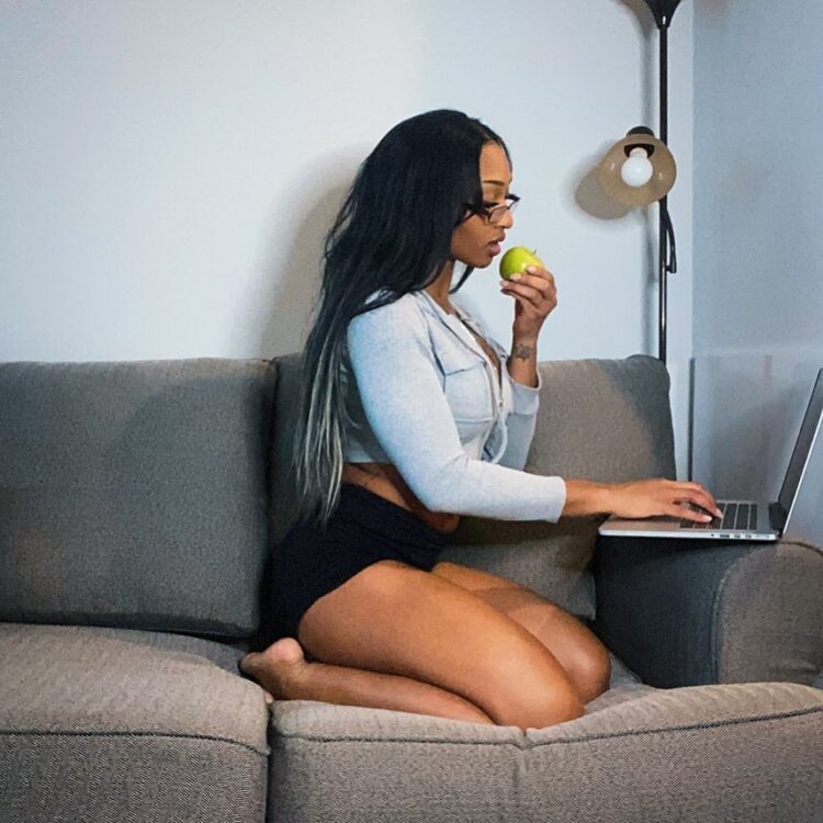 jakara jackson feet 1