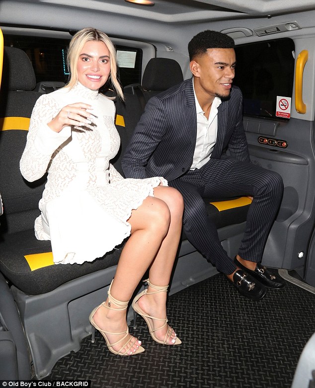 jalynne crawford feet 3