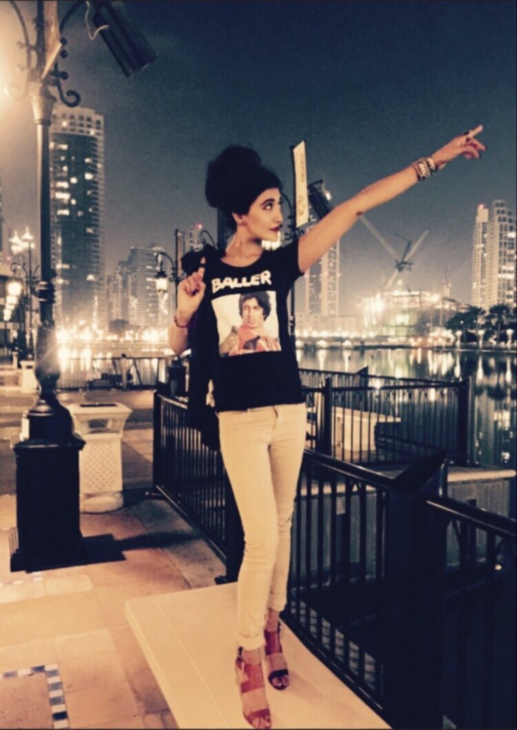 james elizabeth feet 5