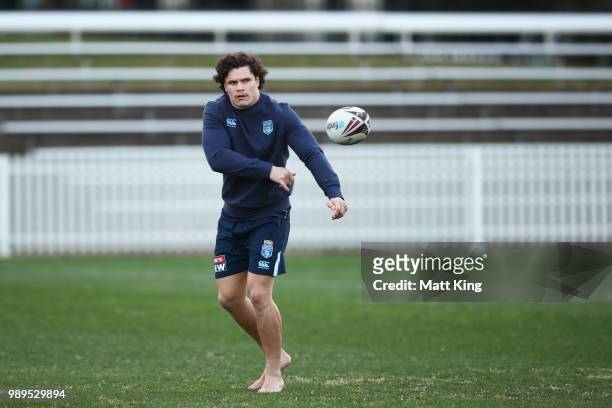 james roberts feet 6