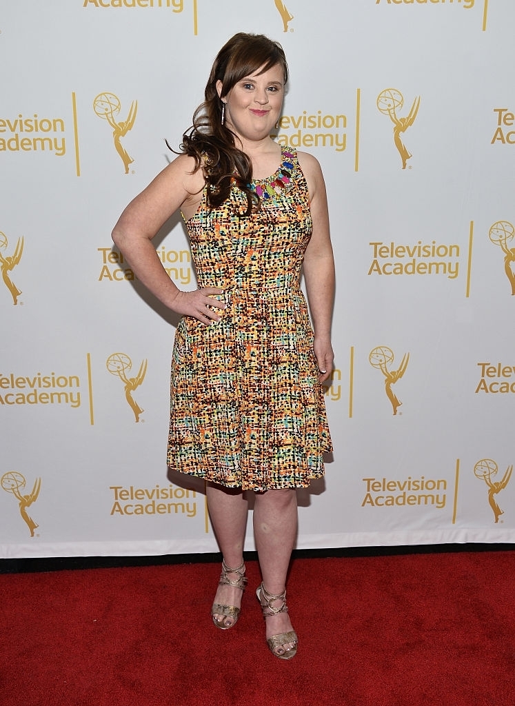jamie brewer feet 6