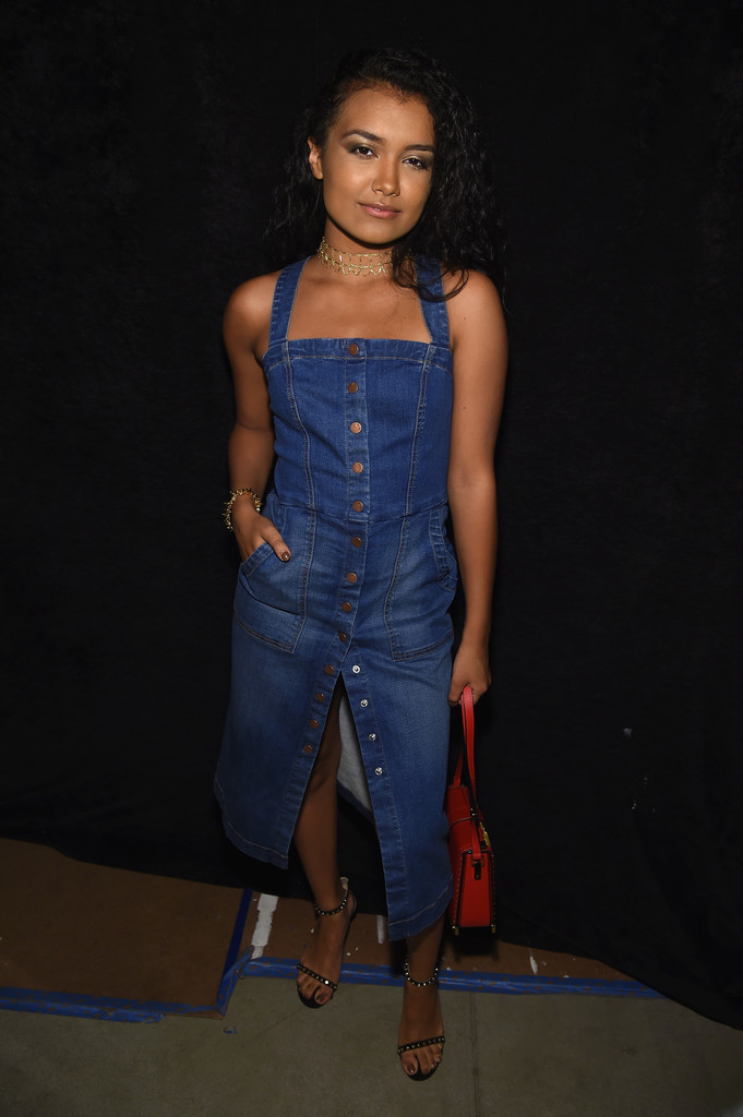 jamila velazquez feet 3